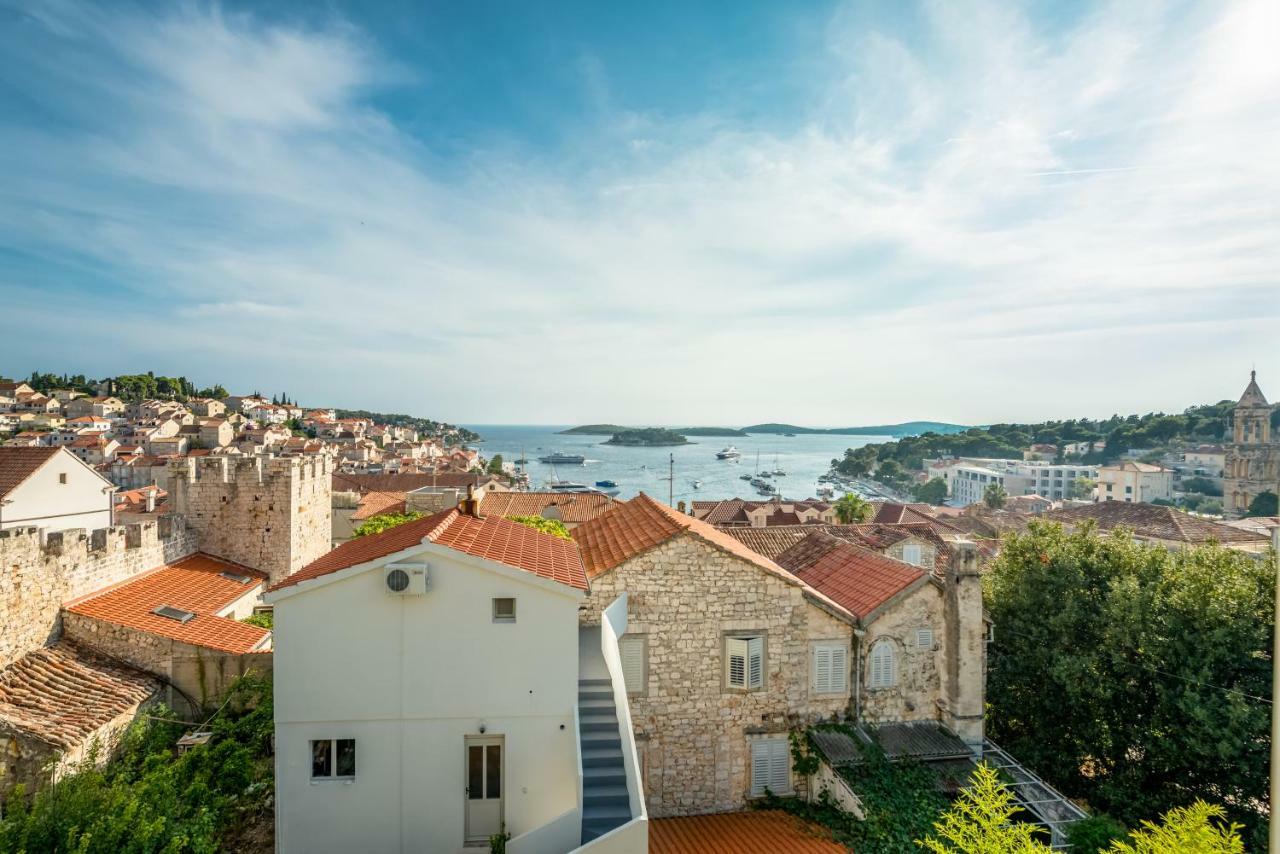 Ivkolina Hotel Hvar Town Exterior foto